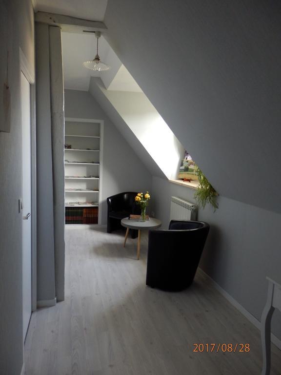 Privatunterkunft Manoir De Rouille Saint-Aubin-d'Appenai